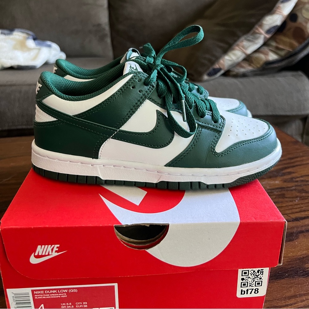 Nike dunks - Picture 5 of 11